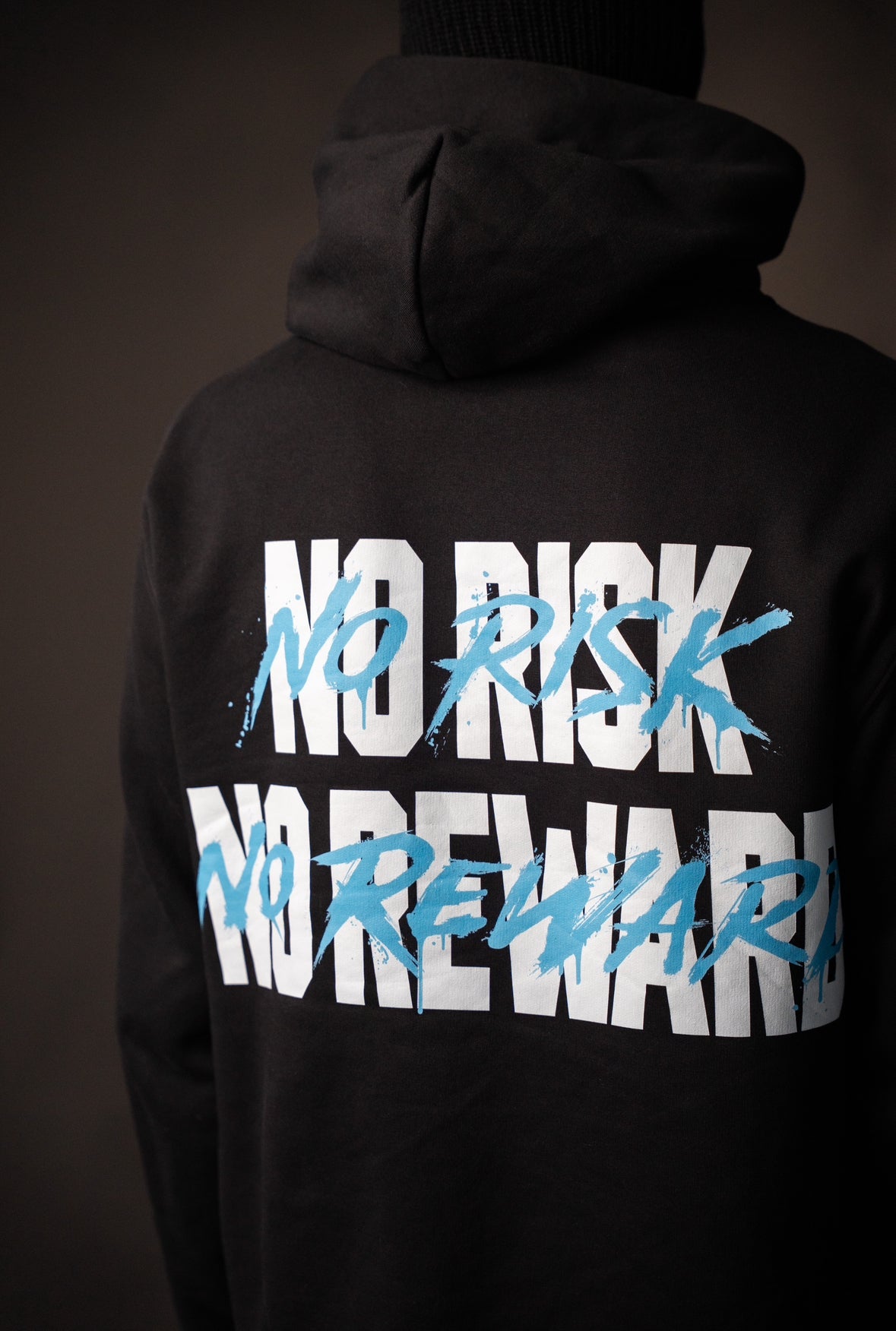NO RISK NO REWARD - BLACK